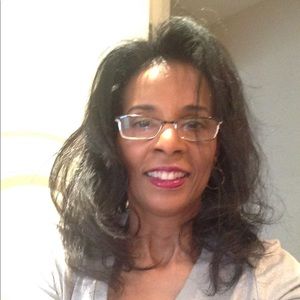 Meet your Posher, Checheryl